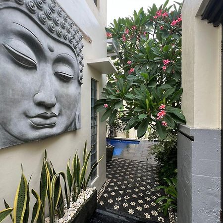 Bali, Kuta, De Kubu Villa No1 Legian Dış mekan fotoğraf